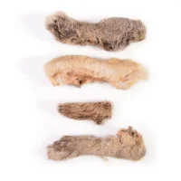 Kaninchenpfoten mit Fell