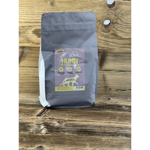 Sterilisierte erwachsene Katze Huhn mit Thunfisch & Lachs 1,5kg
